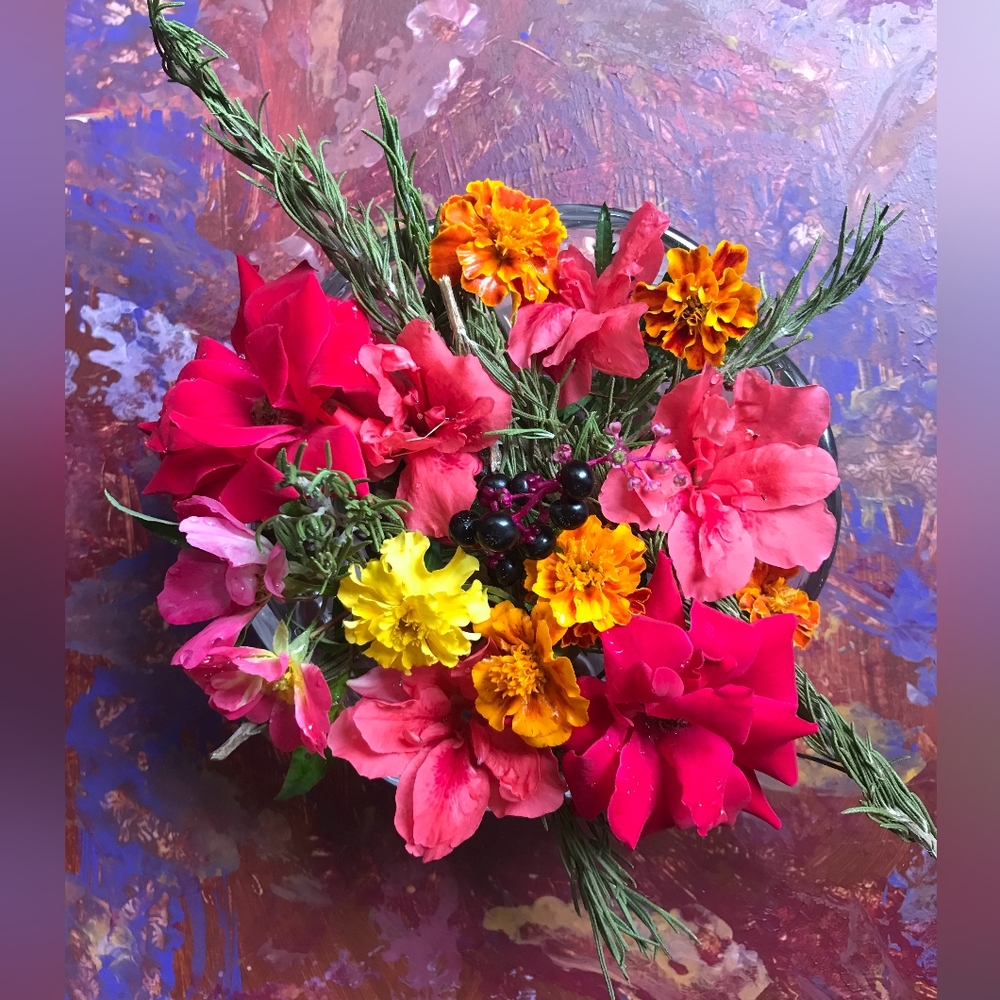 Fresh or Dried Flower Arrangements 🌼